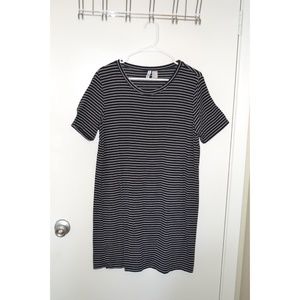 H&M TShirt Dress (FREE with $20 purchase)